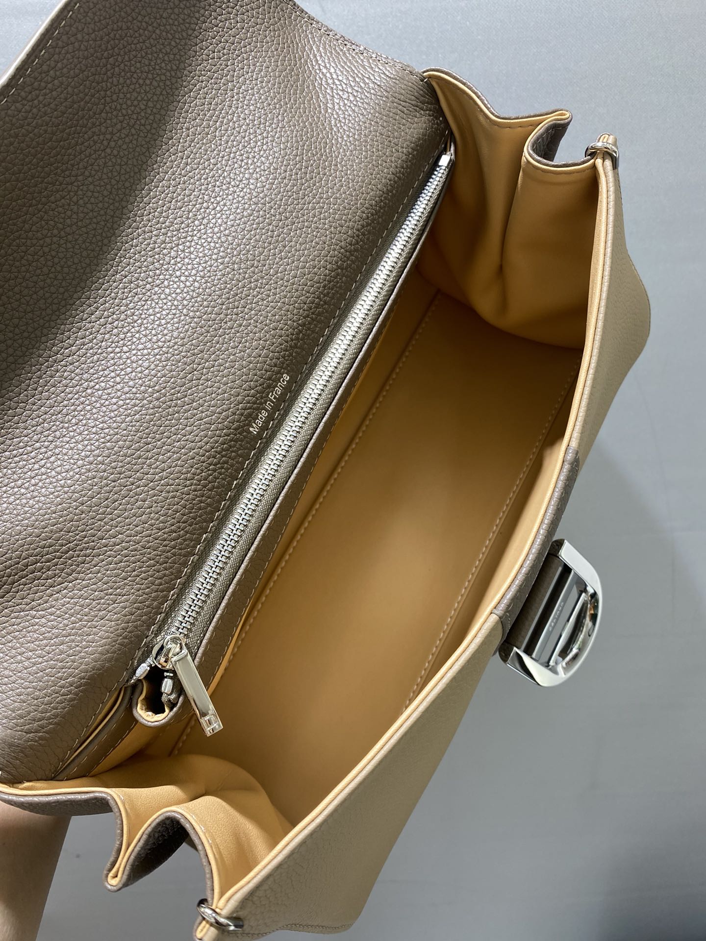 델보 브리앙 MM 토고백 미니